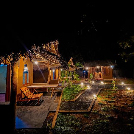 Wild Safari Clay House Hotel Udawalawe Exterior photo
