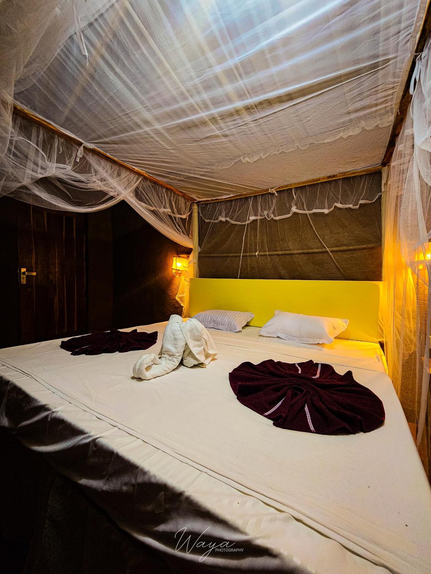 Wild Safari Clay House Hotel Udawalawe Exterior photo
